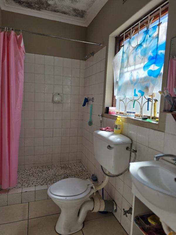 5 Bedroom Property for Sale in Kensington Western Cape